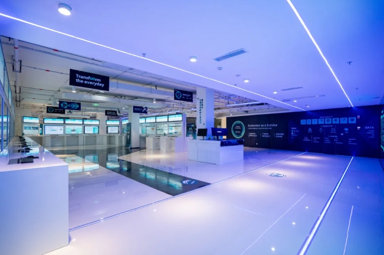 西门子智能制造成都创新中心全面升级,引领工业 AI 新纪元