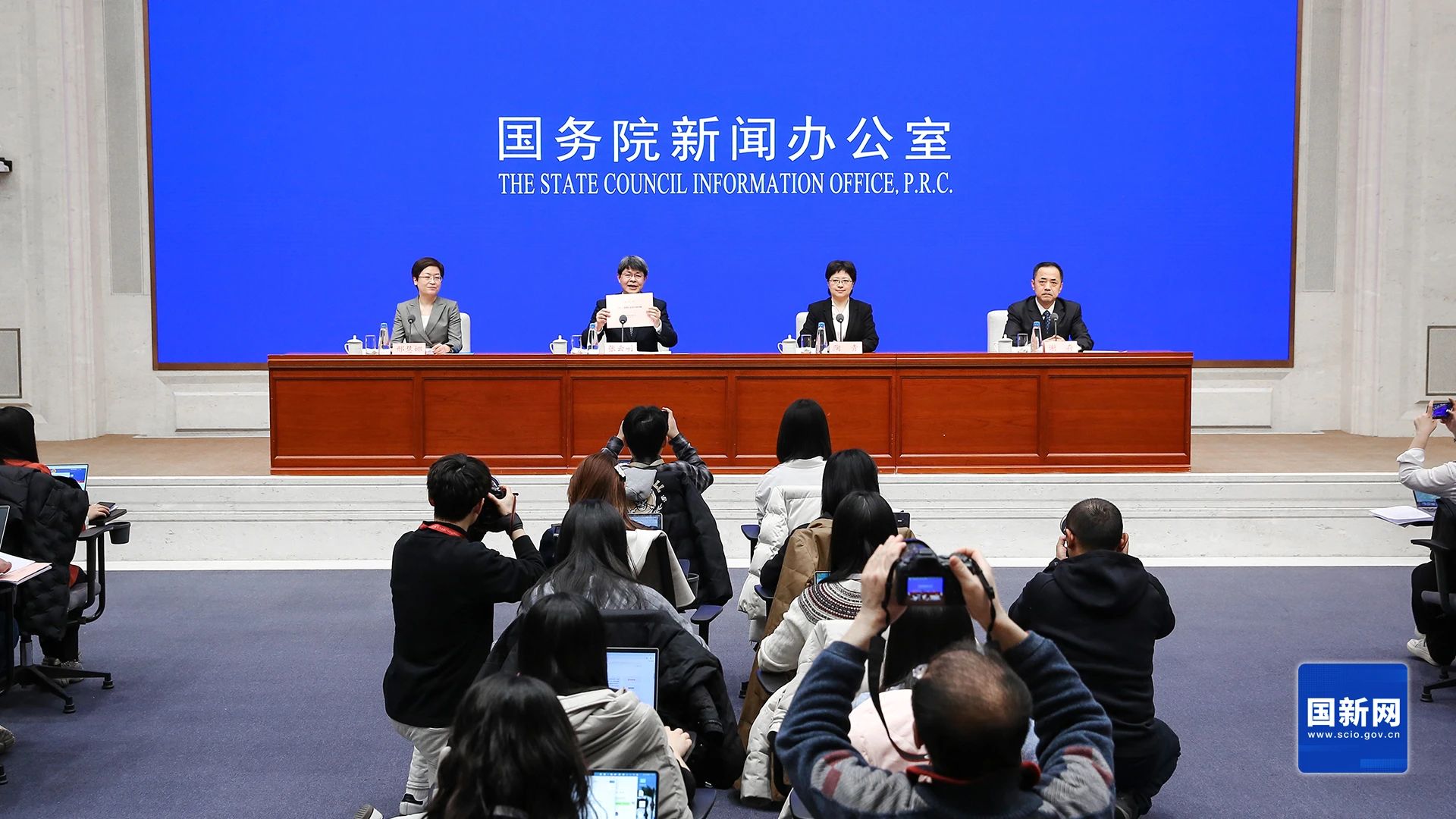 2024年工业和信息化领域对经济增长贡献超四成