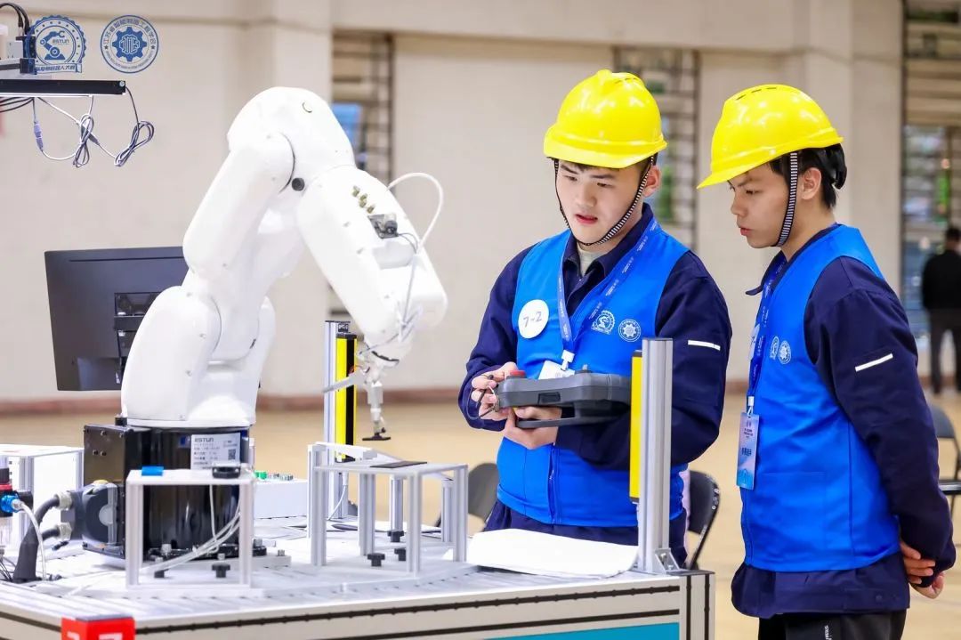 埃斯顿成立智能制造产教融合技术服务中心