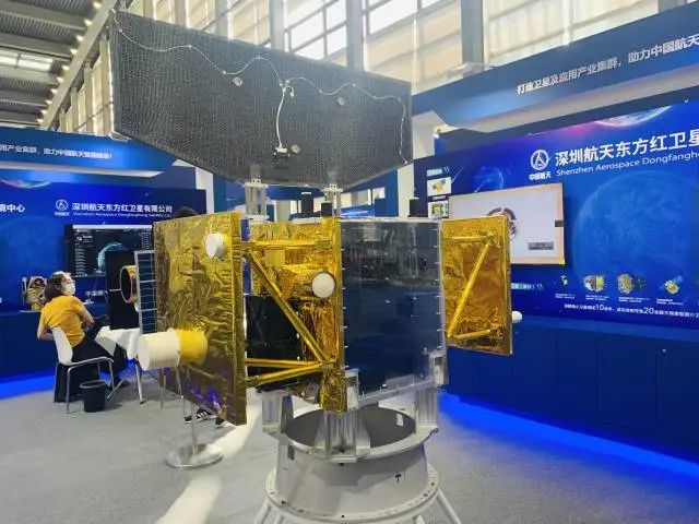 深圳工业首次实现全国“双冠”