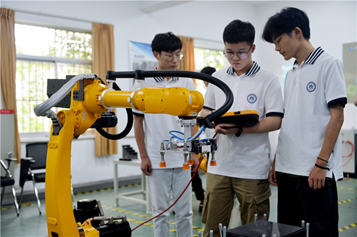 埃斯顿成立智能制造产教融合技术服务中心