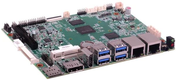 汽车产销量再创新高！华北工控推出智能车载中控专用计算机