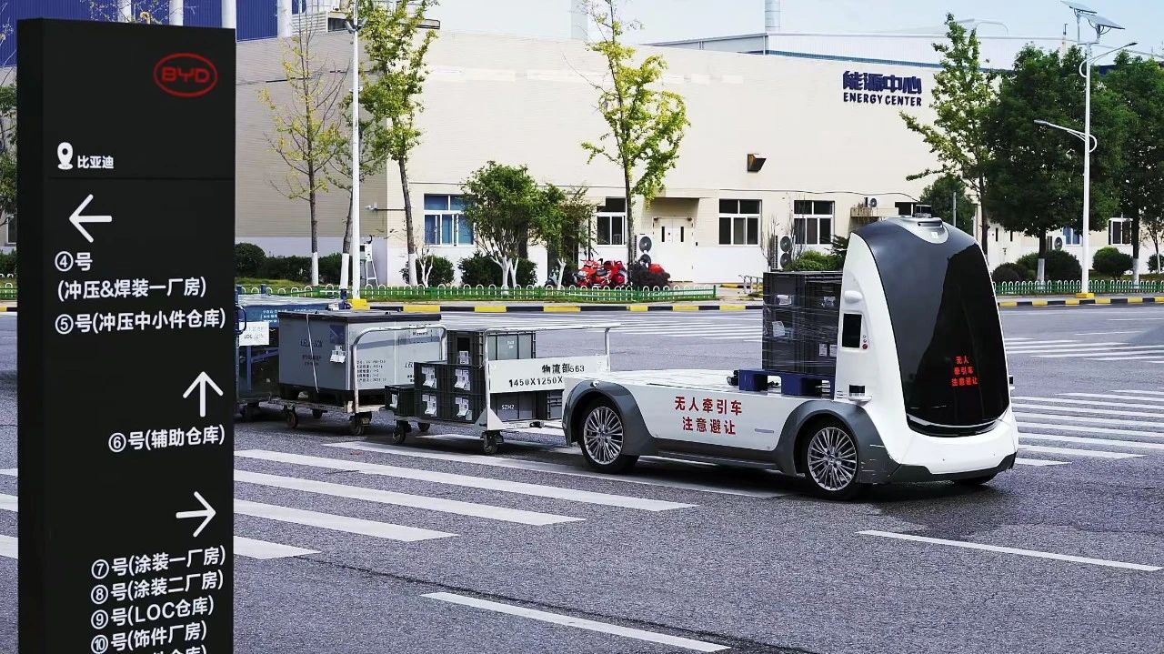 优必选子公司UQI优奇与新加坡M8M签署战略合作协议