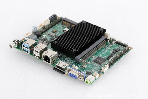 工业板卡与普通板卡的区别在哪里?