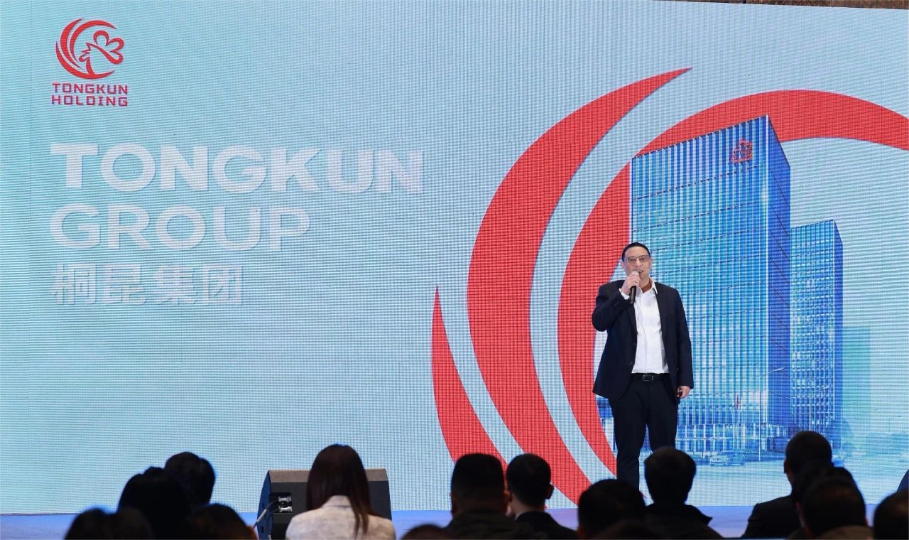 “释放AI效能,共创增长范式”2025中控技术工业AI共促大会·嘉兴站圆满举行