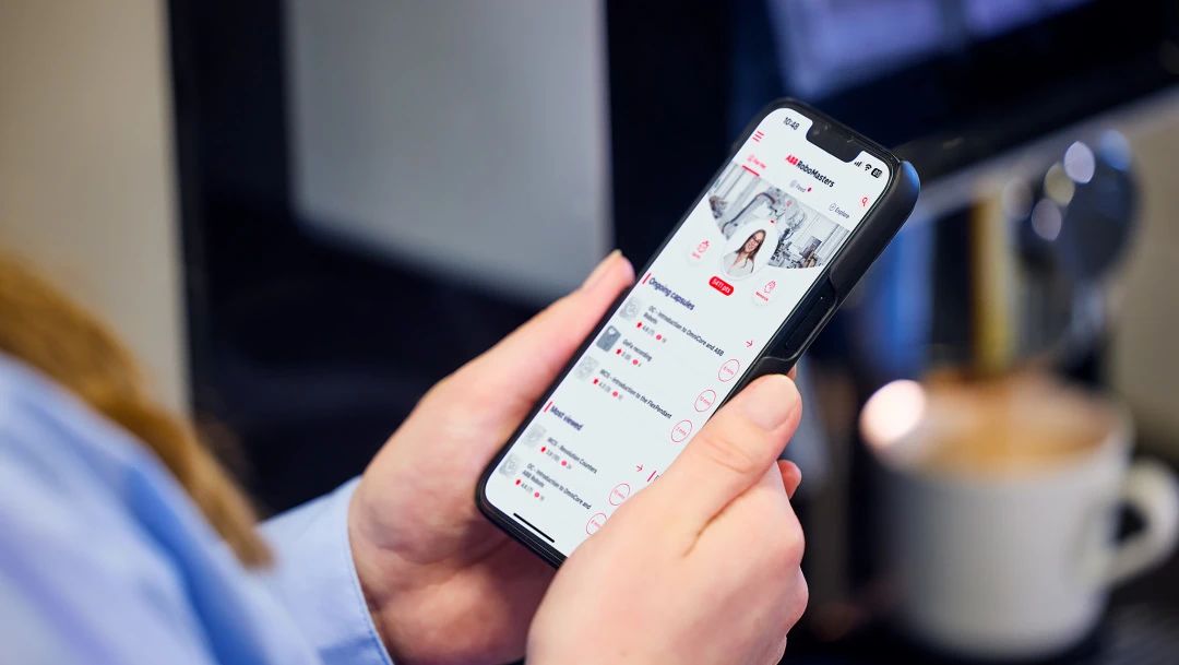 随时随地提升机器人技能!ABB推出“RoboMasters”个性化培训应用程序