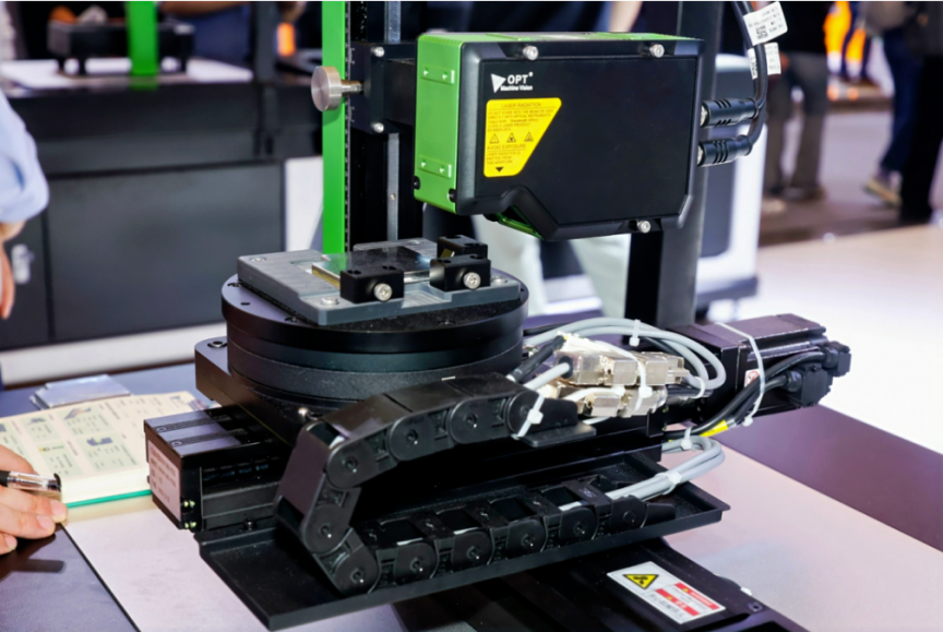 OPT(奥普特)亮相VisionChina，创新产品再获殊荣！