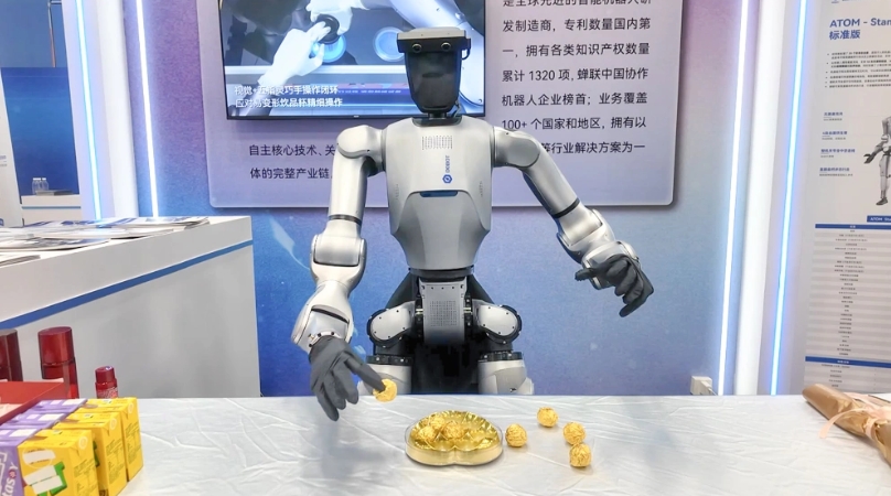 “精准操作选手”来了!越疆参加首届具身智能机器人运动会