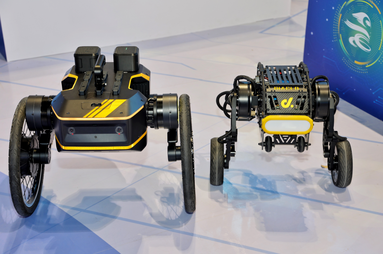 首届具身智能机器人运动会在无锡惠山开幕