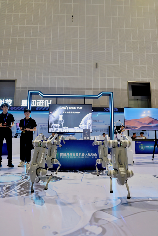 首届具身智能机器人运动会在无锡惠山开幕