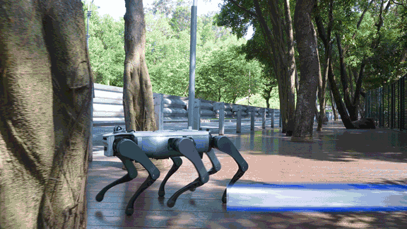 越疆发布六足机器狗!全球首推“机械臂+人形+六足”具身机器人平台