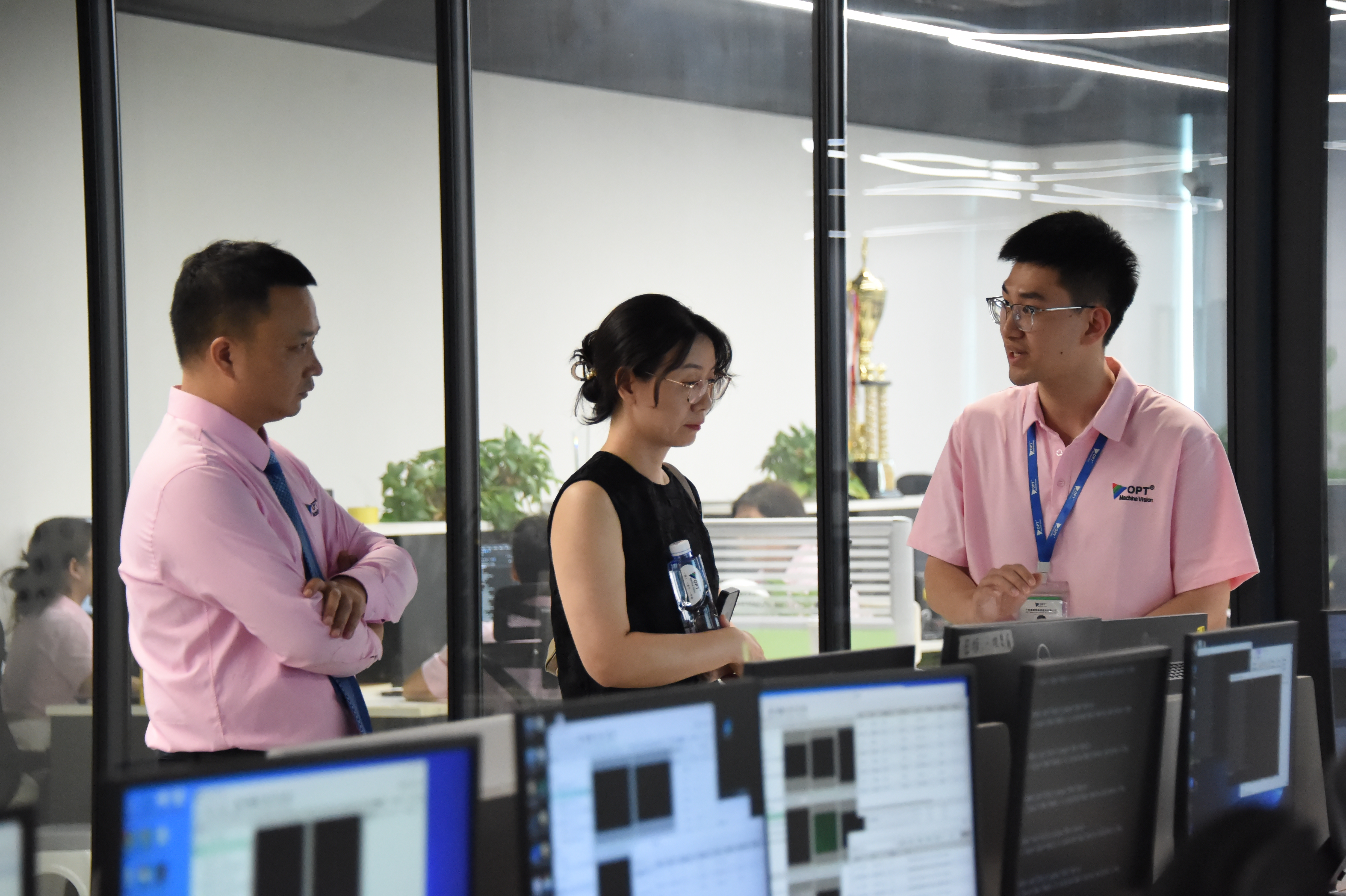 共拓智造新视界 | OPT(奥普特)2025全球生态伙伴大会-东莞站圆满召开!