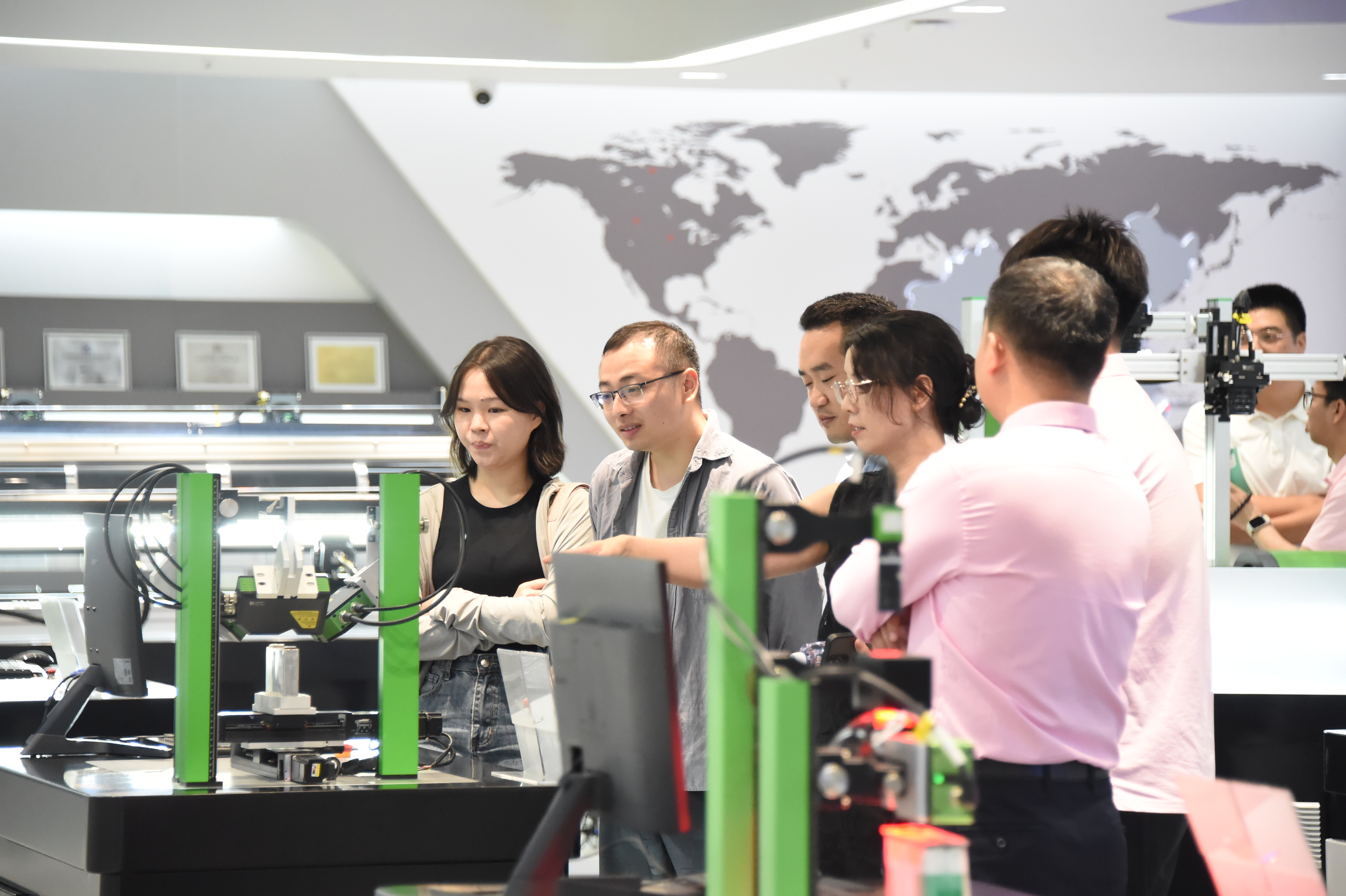 共拓智造新视界 | OPT(奥普特)2025全球生态伙伴大会-东莞站圆满召开!