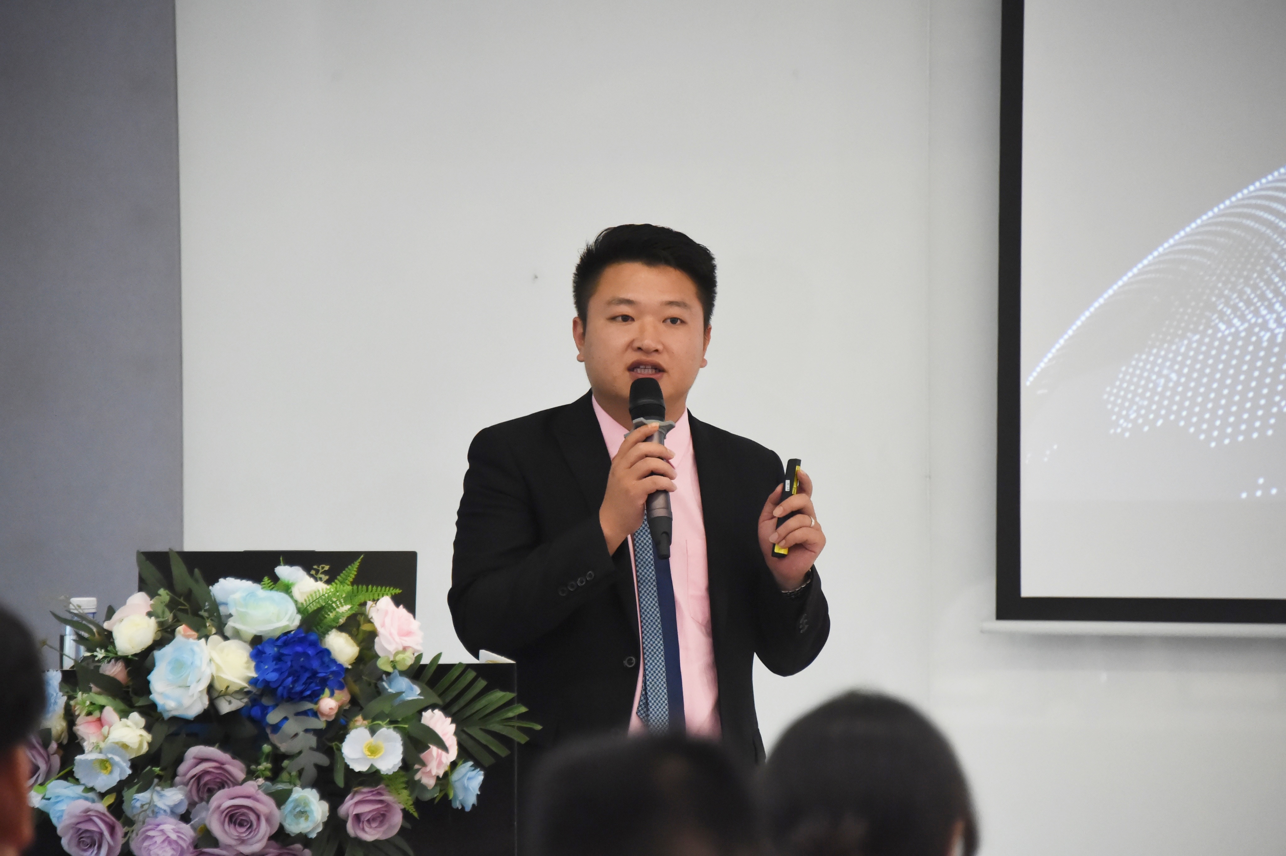 共拓智造新视界 | OPT(奥普特)2025全球生态伙伴大会-东莞站圆满召开!