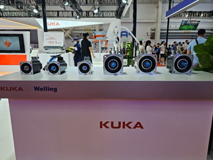 威灵重载机器人专用伺服电机亮相2025世界机器人大会