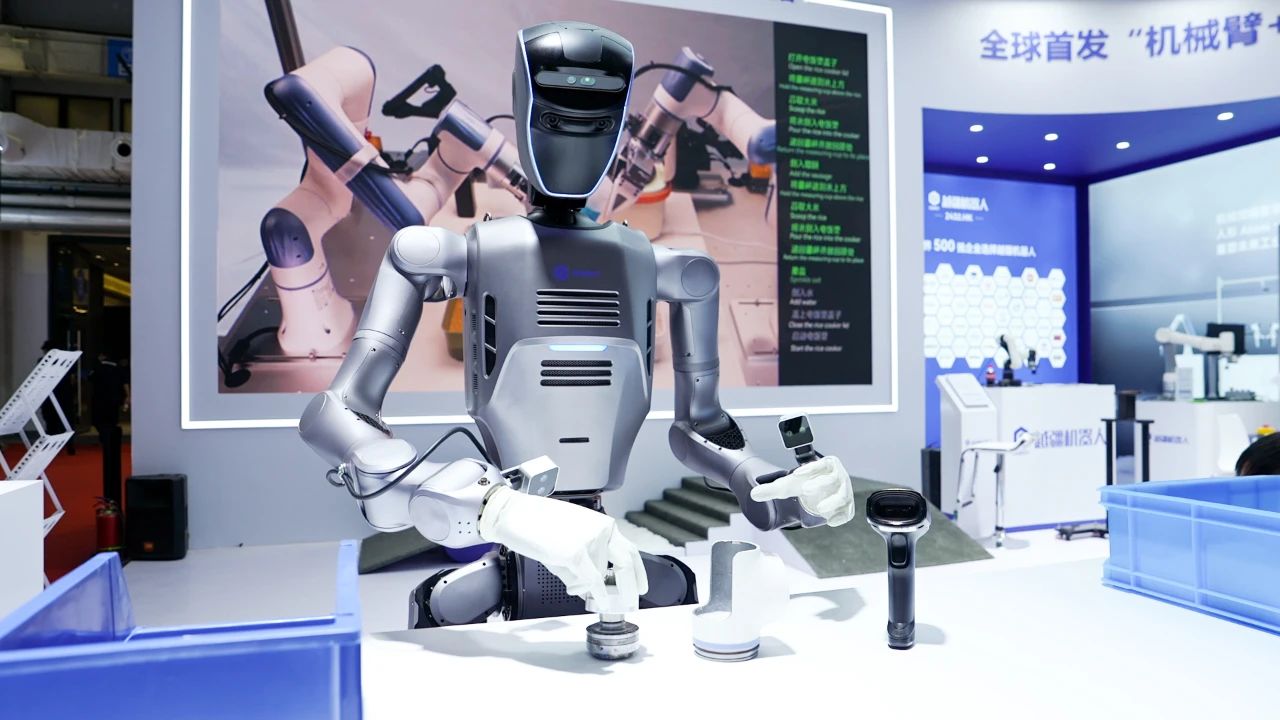 WRC 2025：越疆发布二代人形机器人平台，全场景新质生产力赢得全球客户订单
